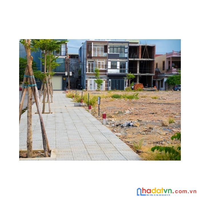 .đất mặt tiền trường chinh, bên quốc lộ, 100m2, 4 tỷ