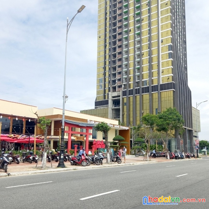 Đất 300m2 mt đường nguyễn thị sáu, khu biệt thự nhà giàu.