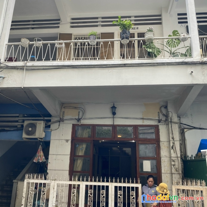 Bán gấp nhà hxh nguyễn văn giai, đa kao, quận 1, 89m2 (3.9x18)