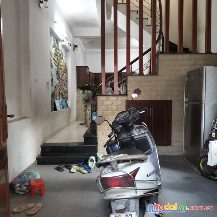 Bán nhà đẹp 50m2, giá 5,38 tỷ ngõ phố chu huy mân, tổ 5 phúc đồng, long biên, hà nội