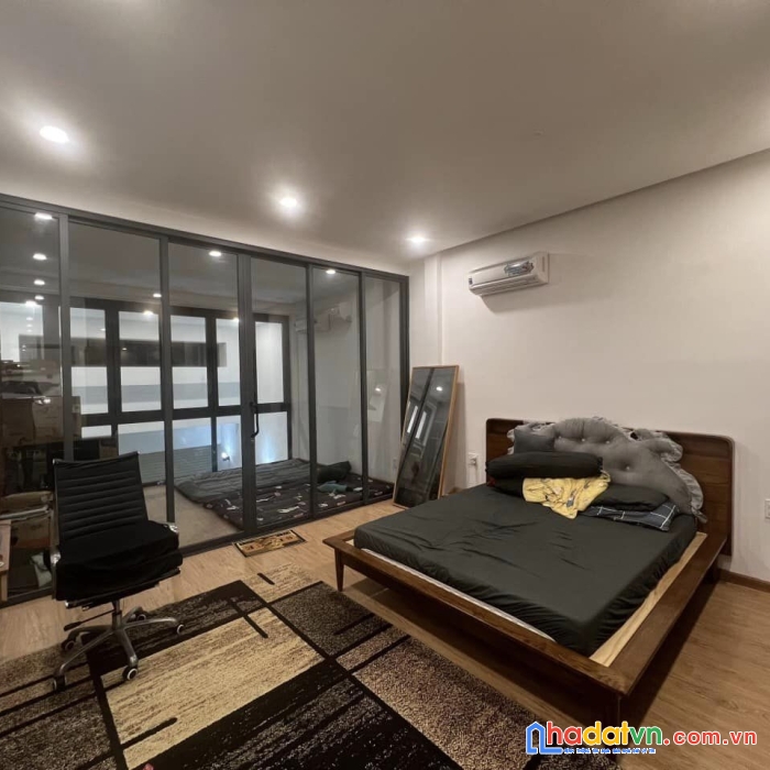 Bán dùm anh căn nhà đẹp 1 sẹc trần xuân soạn q7, dt 75m2, 11,9 tỷ