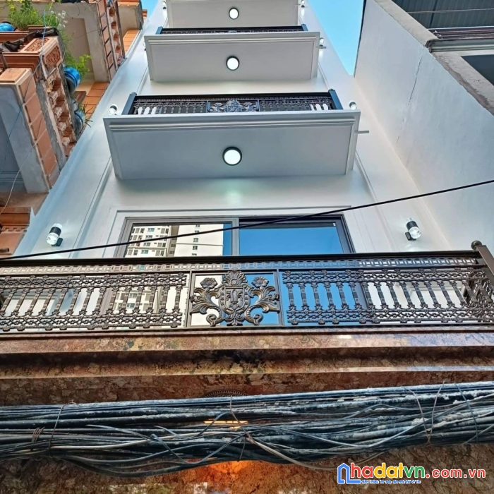 Tân mai ô tô kinh doanh gần phố 58mx5t mt4.1m nhỉnh 10 tỷ