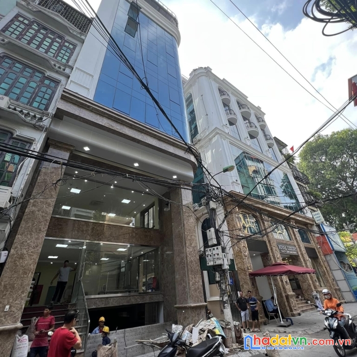 Mặt phố tô vĩnh diện, thanh xuân, 100m2, mt5m, 2 mặt đường, 26 tỷ