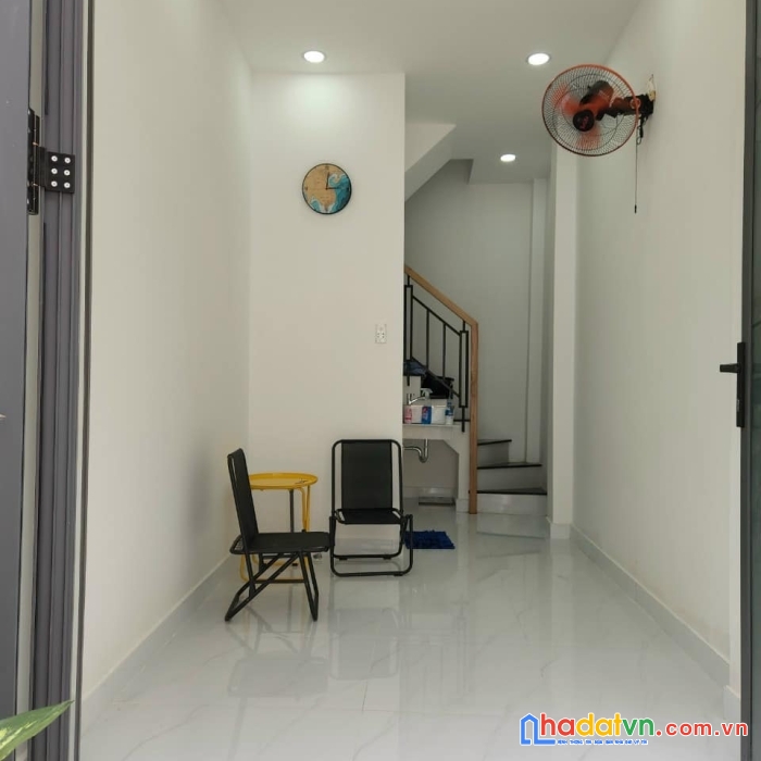 Tổ ấm nhỏ xinh cho vợ chồng trẻ - nhà 2 tầng - mới tinh - khu vip bình thạnh- chỉ 2,3 tỷ