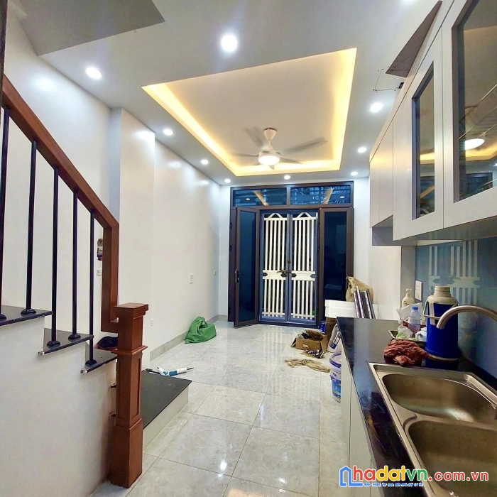 Thanh xuân 24m2 5m oto đỗ chỉ hơn 3 tỷ nhà 4t ở ngay inbox e gửi sổ