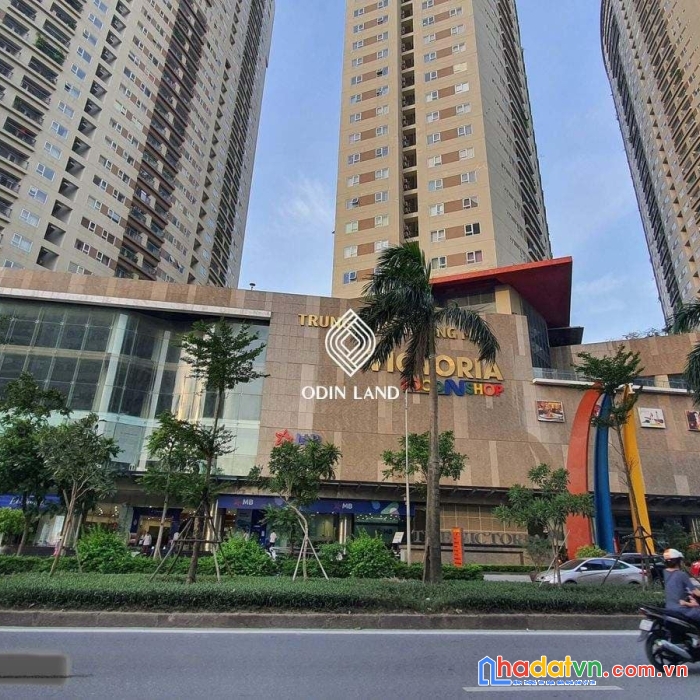 Chung cư victoria văn phú ( toà v3- ct9 ) - mới đẹp - nội thất siêu sịn xò xách vali vào ở luôn -