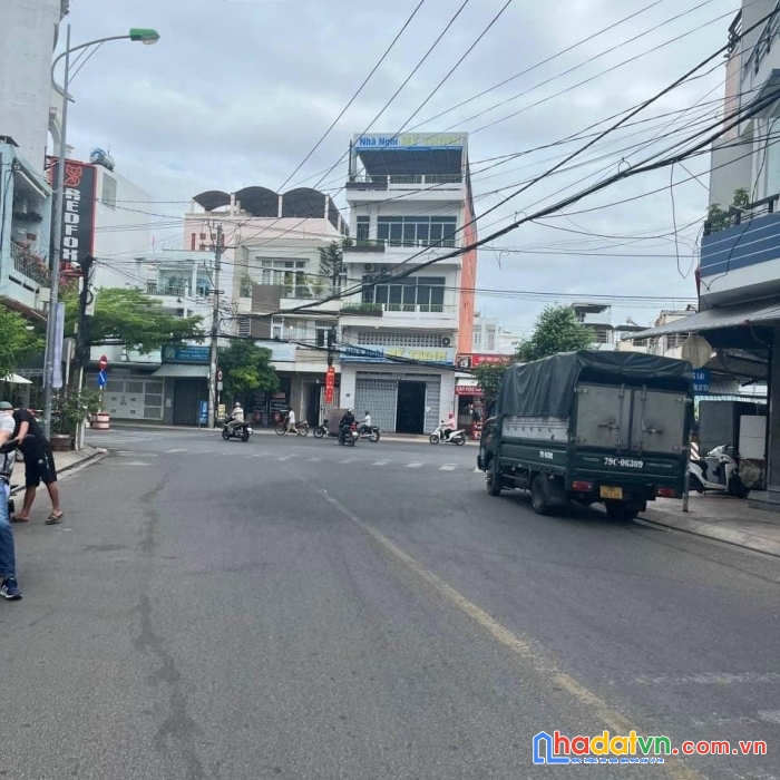 Bán nhà mặt tiền đường lớn lê hồng phong phước hai nha trang khánh hòa