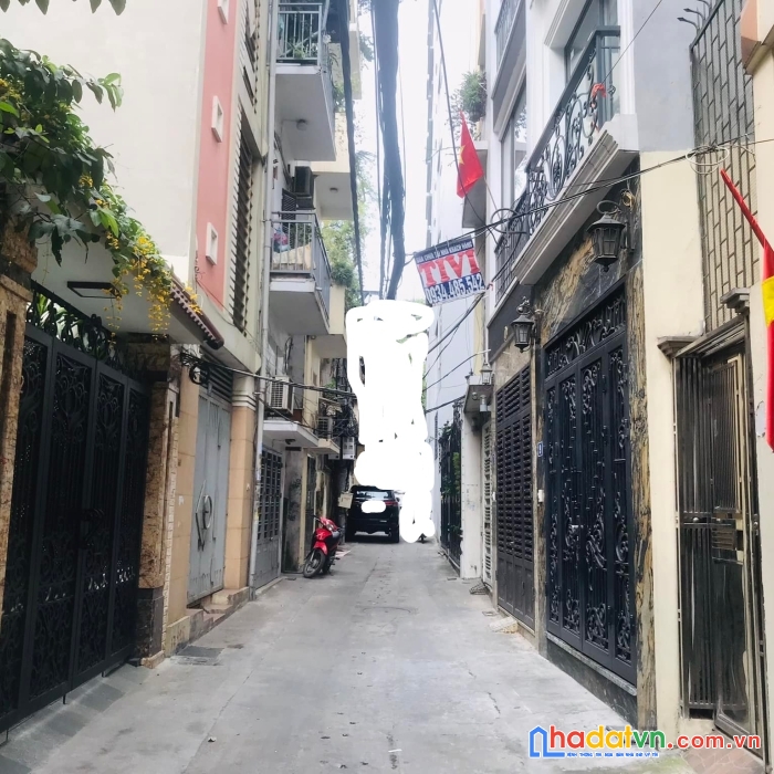 Bán nhà gấp xuất ngoại,lò đúc,hai bà,ô tô đỗ trong nhà,dt 90m2,giá nhỉnh hơn 13 tỷ.lh 0782479469.