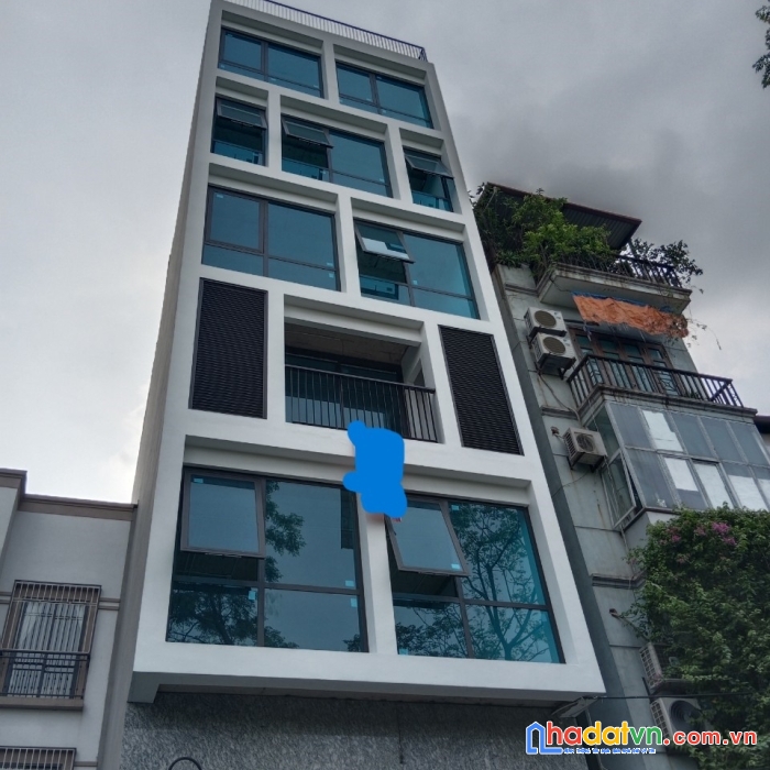 Bán nhà mặt phố mai anh tuấn, view hồ hoàng cầu, vỉa hè, ô tô tránh, kd, vp. dt: 75m2, mt: 5m,
