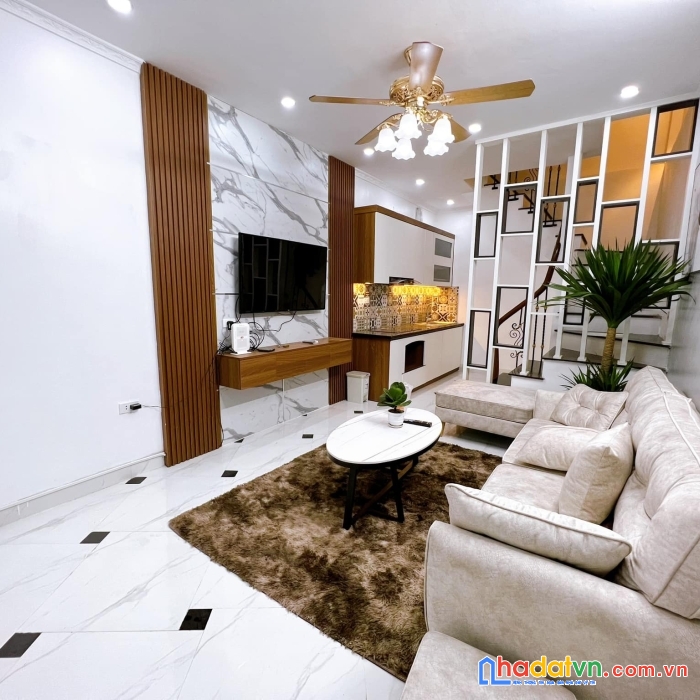 Nhà đẹp ở luôn - trung tâm đống đa - lô góc - tặng full nội thất