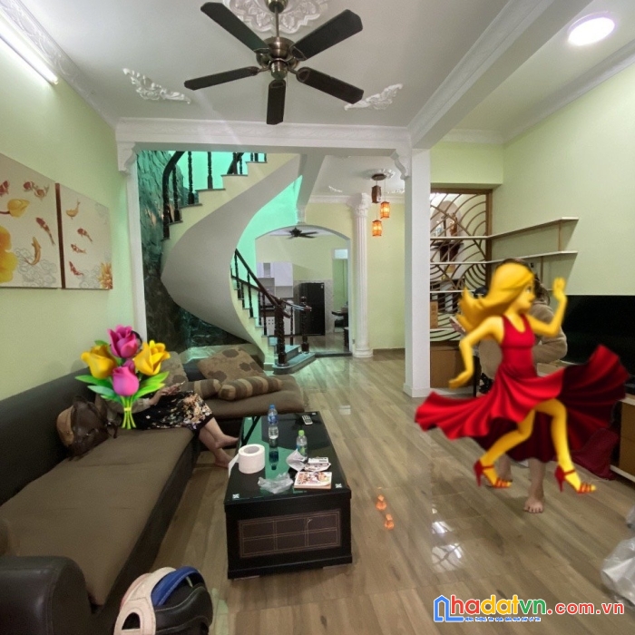 Hẻm 6m - ô tô đỗ cửa 90m ra đường lớn giá chỉ 5 tỷ