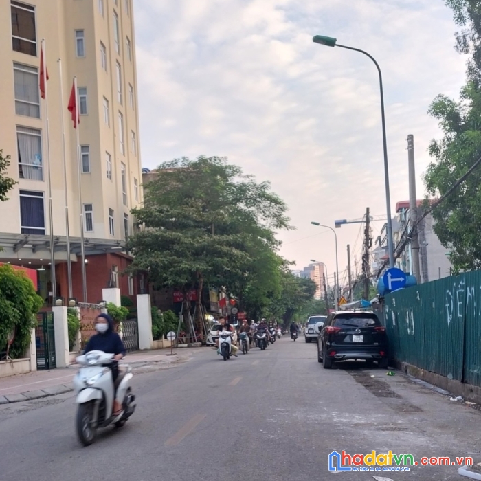 Cực hiếm, bán đất tặng nhà phố nguyên hồng, ba đình, p.lô, dân trí, chỉ 4.45 tỷ