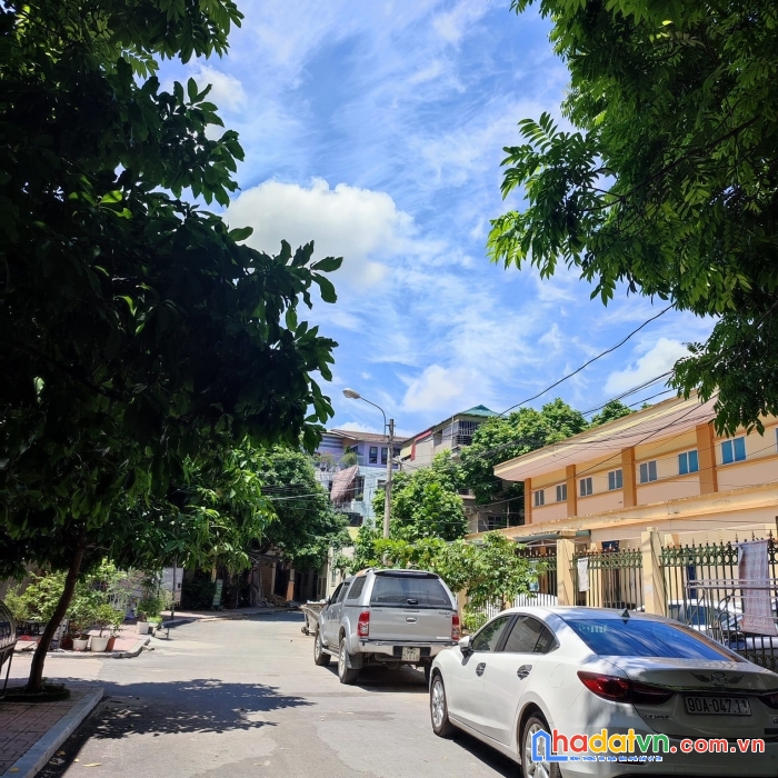 Chính chủ giao bán nhà ngô  thì sỹ,  trung tâm quân hà đông,an sinh cực đỉnh 4 tầng 4,5 tỷ