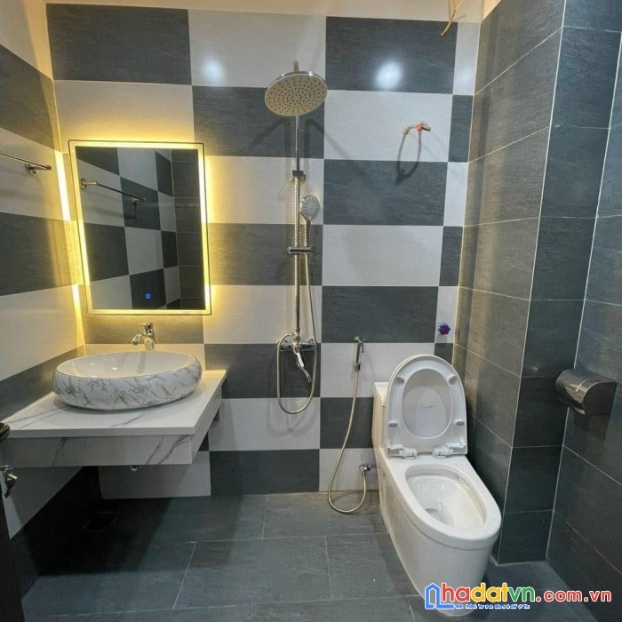 Bán nhà p. phú diễn, bắc từ liêm, 4 tầng x 52m2, gần phố, 3.85 tỷ.
