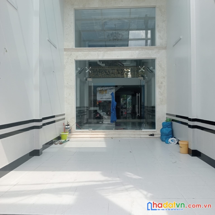 Nhà dt hiếm khủng 8x25m nguyễn thái sơn gò vấp 13.xtỷ