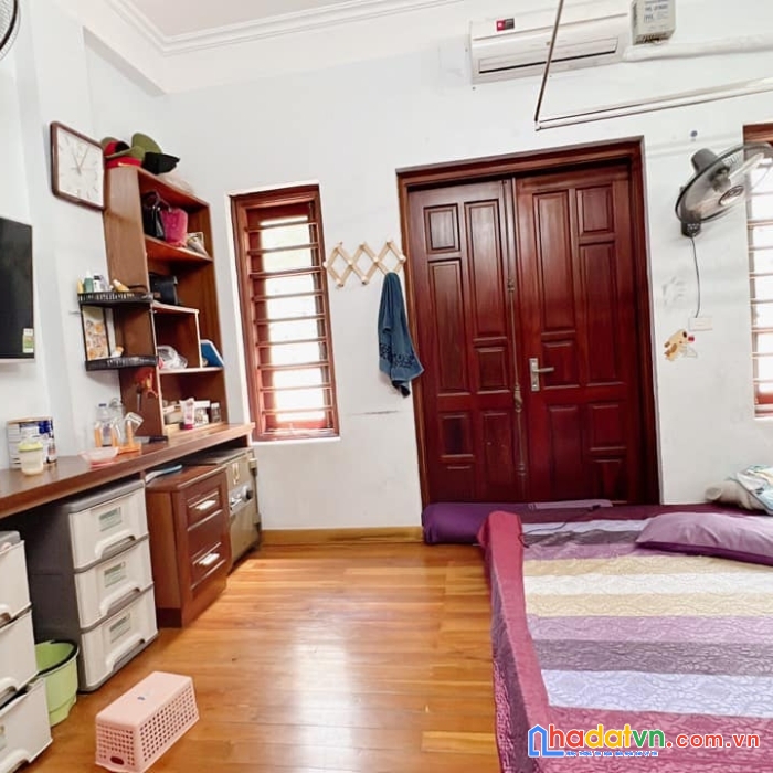 Bán nhà ngõ ô tô tránh phố trung kính cầu giấy, 60m2, 6 tầng, mặt tiền 4.6m, giá 18.9 tỷ