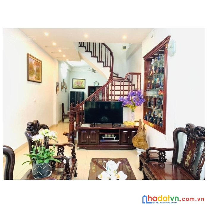 Bán nhà phố 19/5, ngõ ô tô tránh, dân trí cao, tiện ích đầy đủ, 46m nhỉnh 4 tỷ