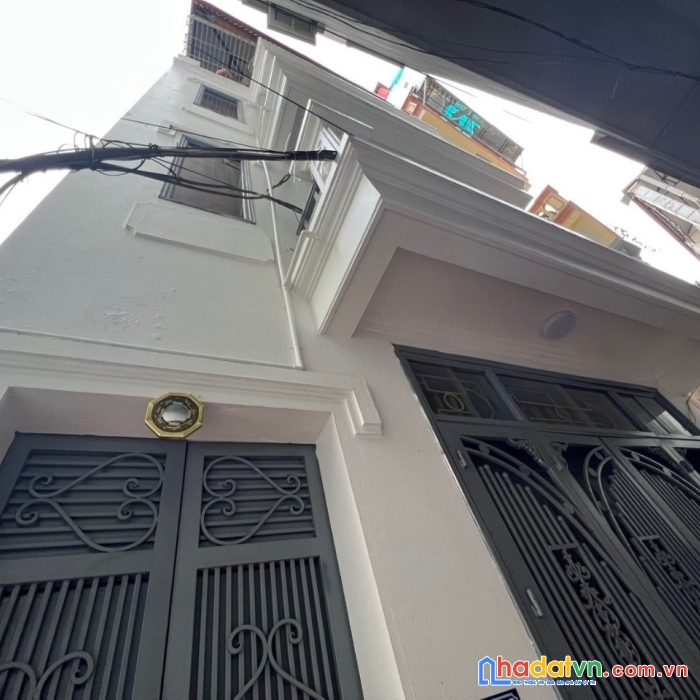 Bán nhà quận cầu giấy phố yên hòa 44m2 x 5 t 5.2 tỷ ô tô kd