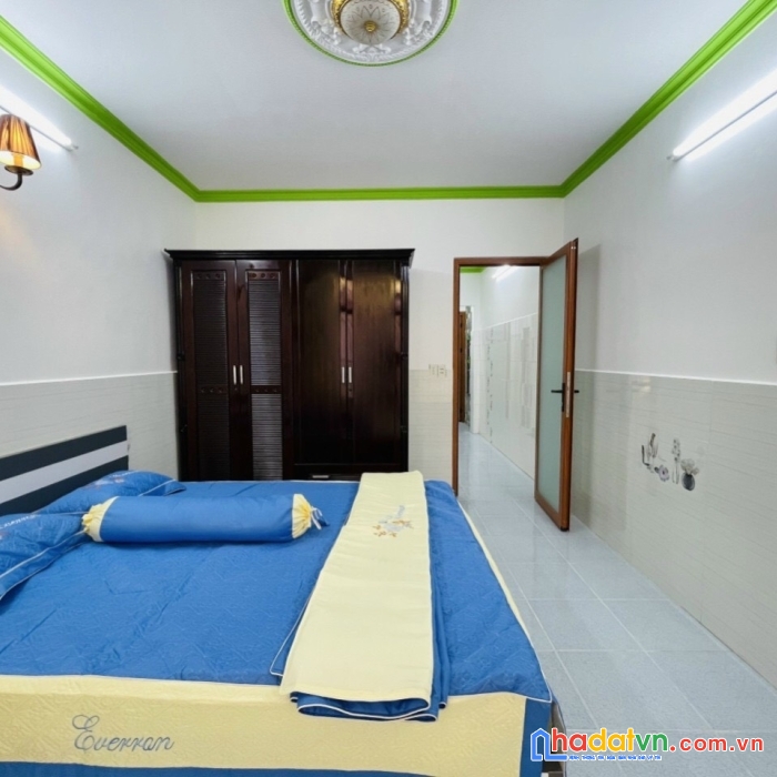 Vị trí, hẻm 4m thông, trường sa, 4.5x10m, 2 lầu, 7.4 tỷ quận 3