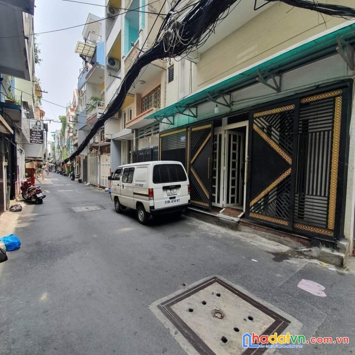 Nhà lý chính thắng ô tô đậu cửa hẻm trải nhựa sạch thuận tiện kinh doanh buôn bán 40 m2 , 6 tỷ 5
