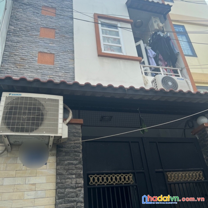 Cần bán nhà hẻm 1 sẹc nợ hậu đường vườn lài, p.tân thành, q.tân phú