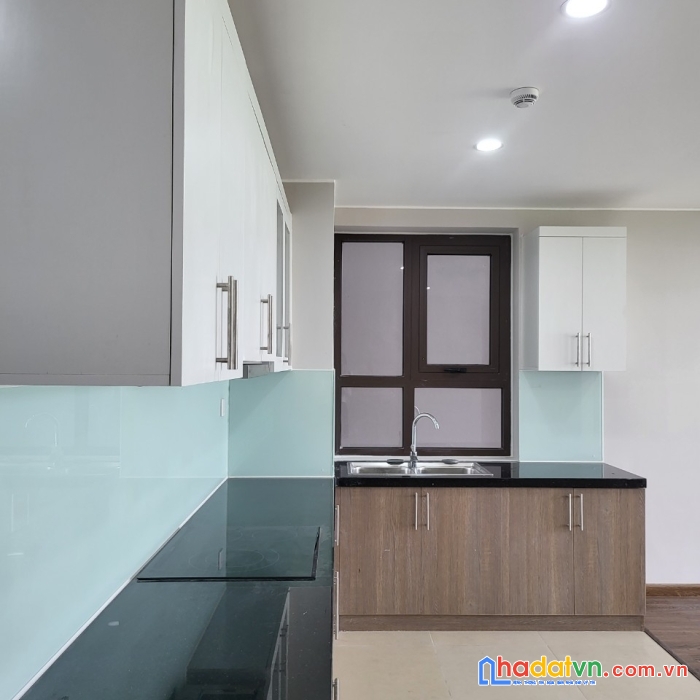 Bán gấp cắt lỗ cccc 2 ngủ 2wc, 84m2  tòa a dự án udic westlake 0se0a