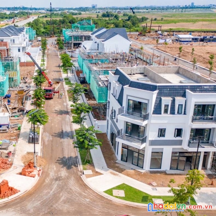 Cần bán 2 căn nhà phố aqua city view công viên thoáng mát, khu stella và phoenix