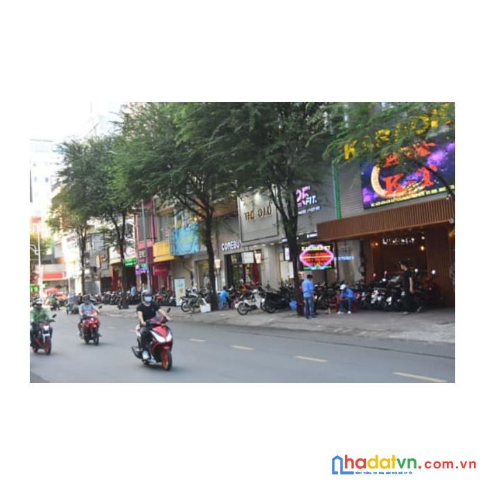 Mặt phố phùng hưng, văn phòng 155m2x7t, mt7m, thang máy, 35 tỷ