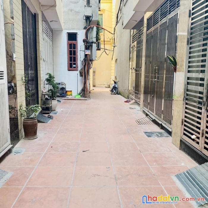 Cần bán gấp - nhà đẹp - xuân đỉnh - 30m2 - nhỉnh 3 tỷ