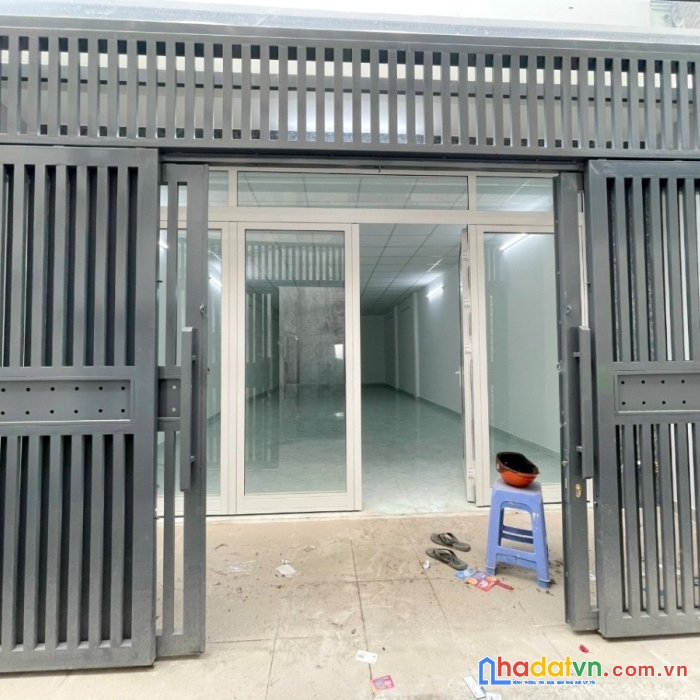 Đất 4x20 vuông vức đường nội bộ bùi minh trực p6q8