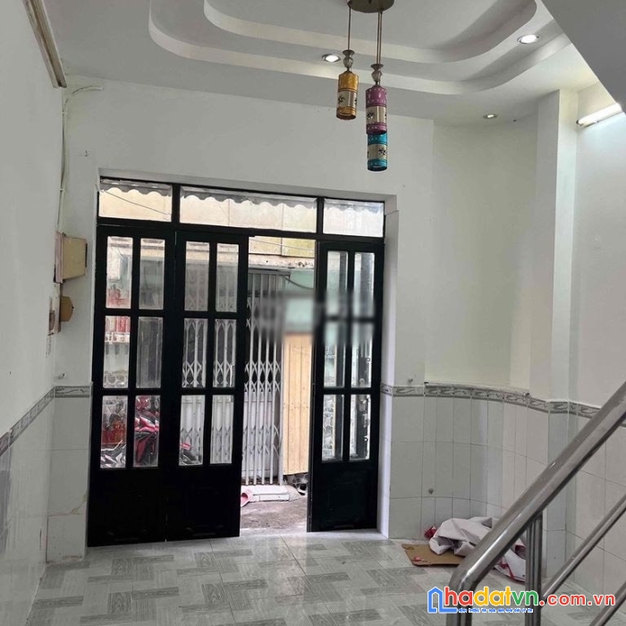 Căn góc (2 lầu,mái btct) gần mt nguyễn duy p9q8