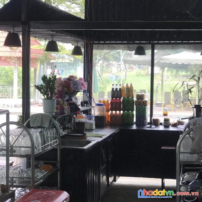 Cần sang lại quán gần kcn mỹ phước 3 bến cát bình dương.