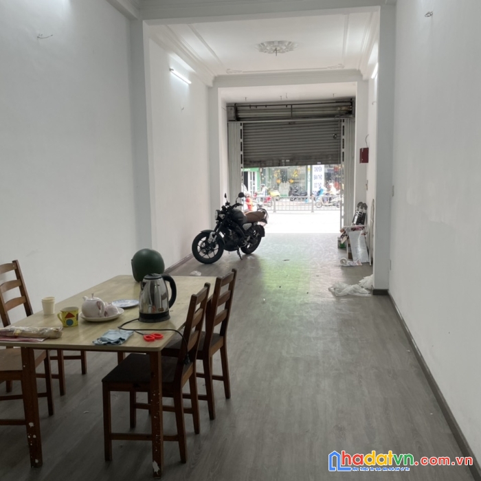 Mặt bằng lối đi riêng mặt tiền bạch đằng phường 15 bình thạnh