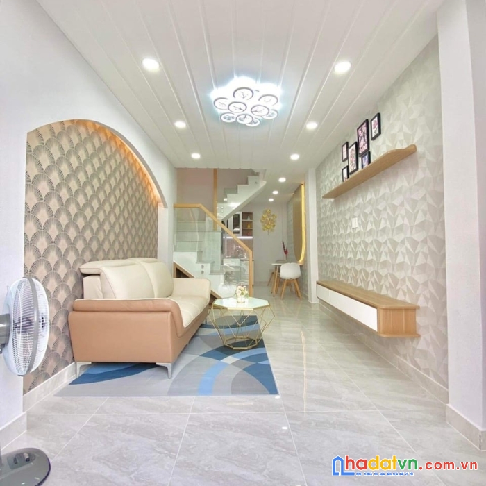 Nhà siêu đẹp mà rẻ - 4.05 tỷ - ô tô tới cửa đón - phạm văn chiêu, gò vấp.
4,05 tỷ
