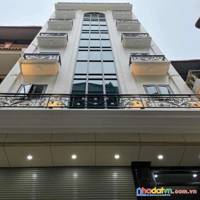Bán toà văn phòng lạc long quân ô tô tránh dừng đỗ 24h, thang máy, lô góc, kd vp, spa 100m -18 tỷ