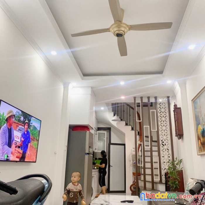 Bán nhà đại từ,mặt ngõ,dt38m2 x5t,ngõ rộng,nông,thoáng,ở luôn, giá 4.15 tỷ