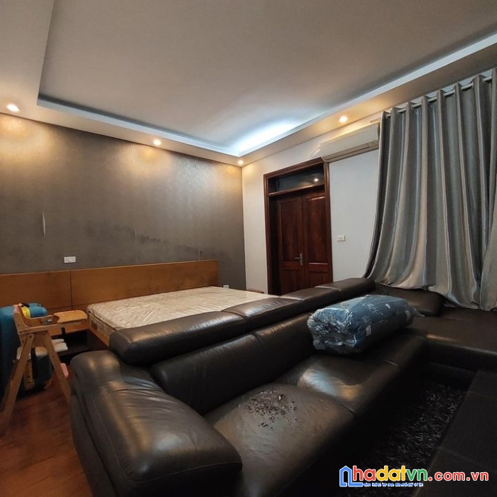 Bán nhà phố hồ tùng mậu, 50m2 x 5 tầng, mt 4m, ô tô đỗ cửa, 3.85 tỷ.