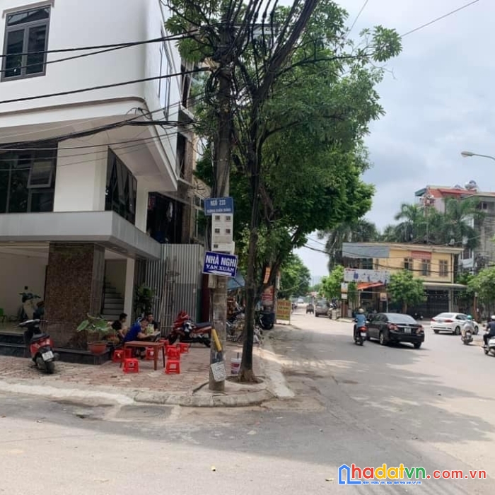 Bán nhà lo góc tô hiệu hà đông 39m2, 5 tầng giá 4 tỷ hơn xe hơi đỗ cửa