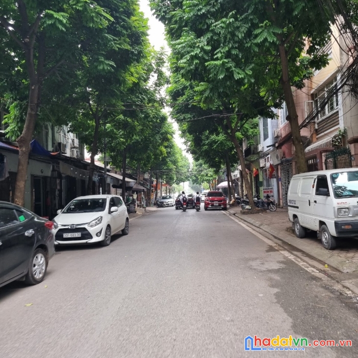 Bán mảnh đât hiếm phú thượng, tây hồ, dt98m2, mt6,7m, ô tô đỗ cửa, giá 9,8 tỷ.