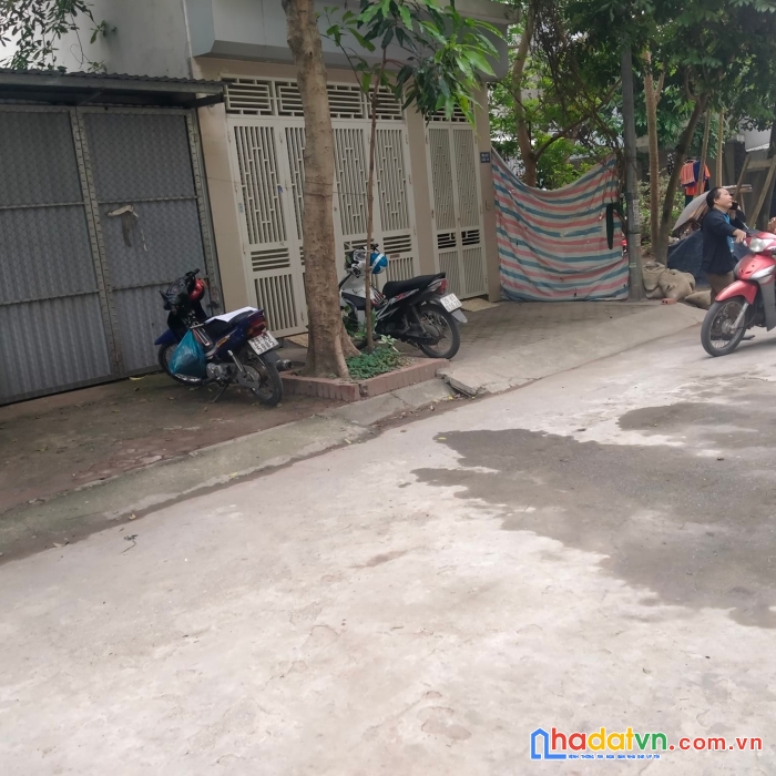 Chính chủ bán mảnh đất phố lê trọng tấn 175m2, ô tô vào, vị trí cực đẹp 26 tỷ