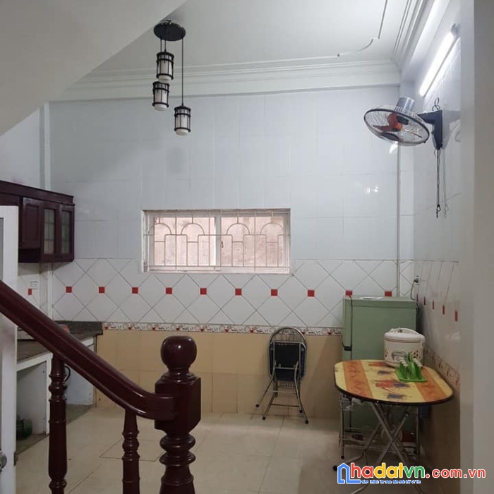 Bán siêu phẩm mặt phố , kinh doanh bất chấp ,vỉa hè rộng 40 mét 5 tầng chỉ 8 tỷ 6