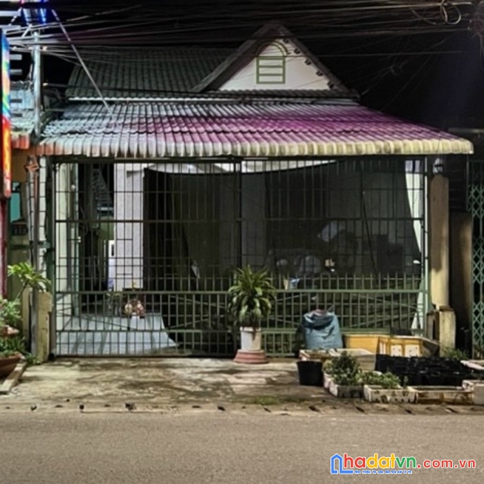 Chính chủ cần bán nhà mặt tiền vị trí đẹp tại vĩnh long