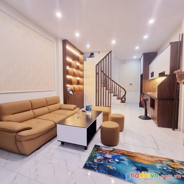 Duy nhất 1 căn mặt phố khương thượng, đống đa, 30m, mặt tiền 4.8m, ô tô, kinh doanh bất chấp,