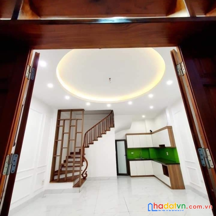 Liên mạc nhà đẹp,ô tô tránh,gara ,kinh doanh,full nội thất,ở luôn,36m,hơn 3 tỷ