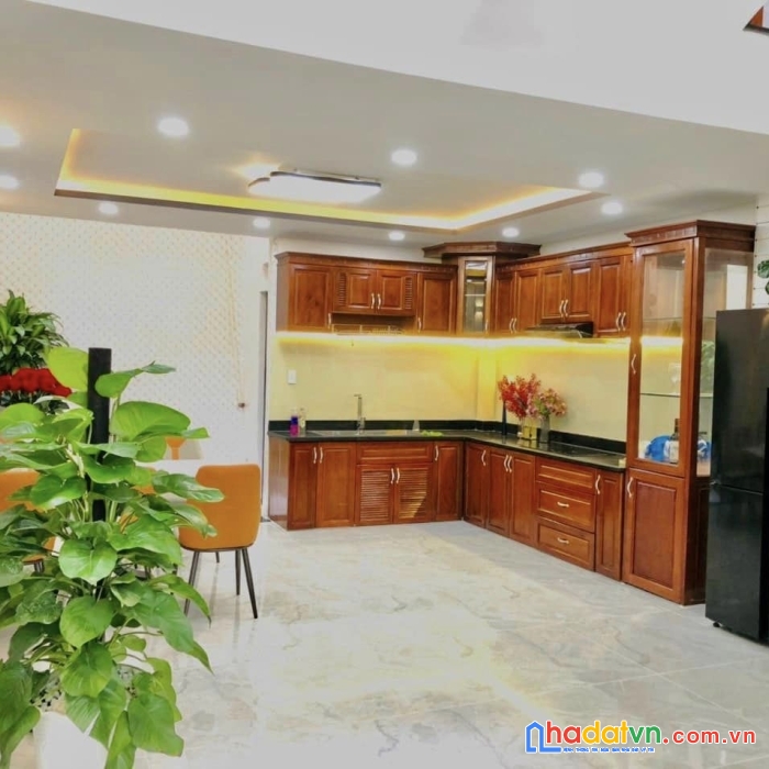 Siêu phẩm p9 gv - ngang 5m - xe hơi ngủ nhà -  dt 80.4m2 1t1l2l sân thượng 4pn tặng nội thất - ko