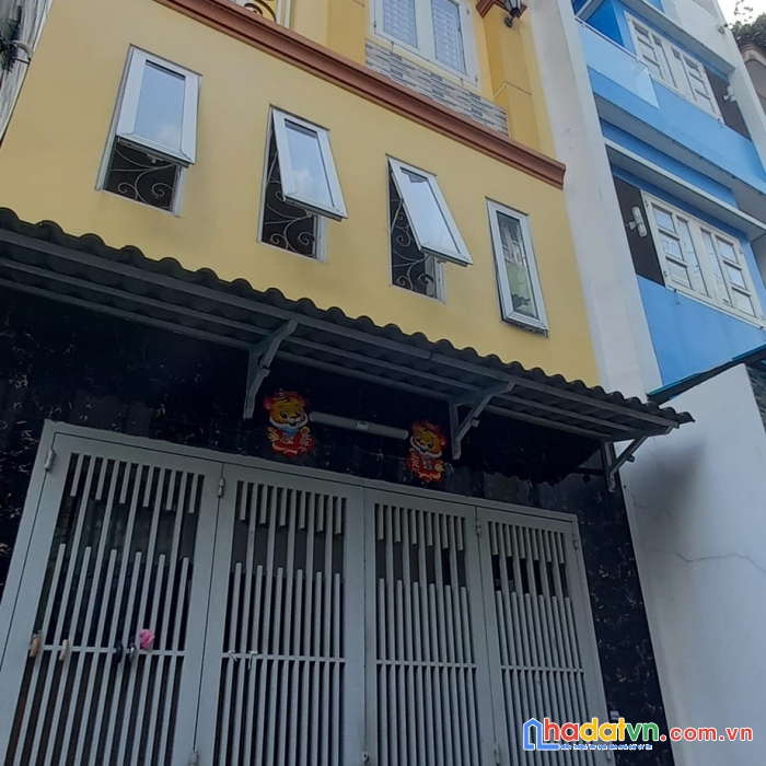 Nhà lê văn sỹ - phú nhuận - sát quận 3 - khu nhà ở văn minh - 8 pn - hẻm thông sạch đẹp