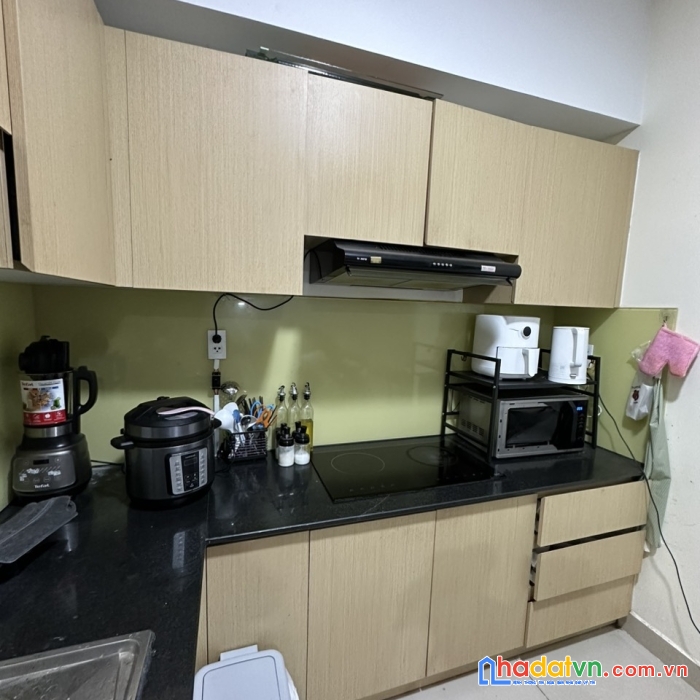 Cho thuê căn hộ oriental plaza diện tích 86m2, 2pn, giá chỉ 9tr/ tháng