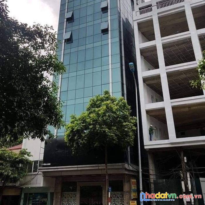 Bán gấp nhà lô góc vỉa hè phân lô tđc thanh am long biên 
 dt 92m2, xây 4 tầng, nội thất nhập khẩu