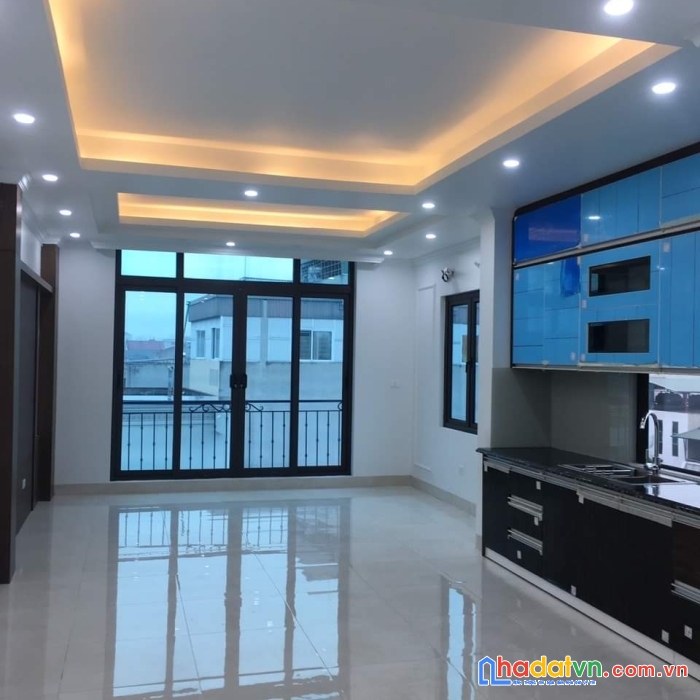 Nhà đẹp ở luôn nghĩa đô vỉa hè, ô tô tránh, phân lô cán bộ, gara ô tô, 50m nhỉnh 8 tỷ