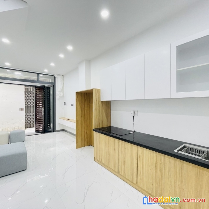 Bán nhà 32m 4x8 trệt lầu 2pn gân chợ hiệp bình giảm đến 400 triệu chỉ 3.350 tỷ